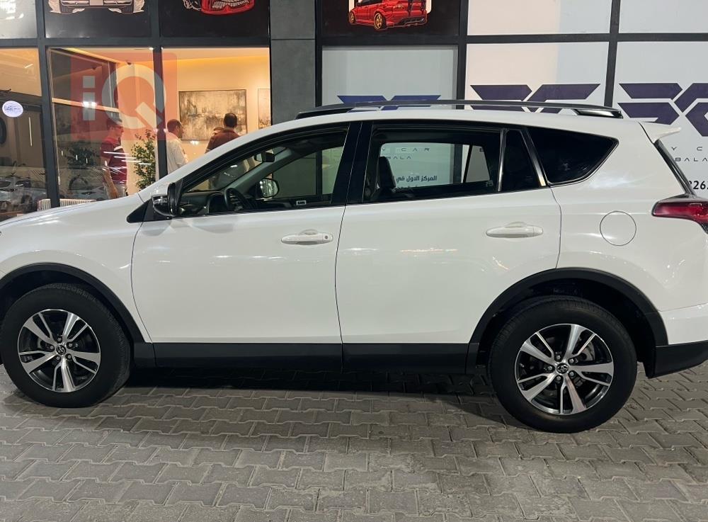 تويوتا راف 4